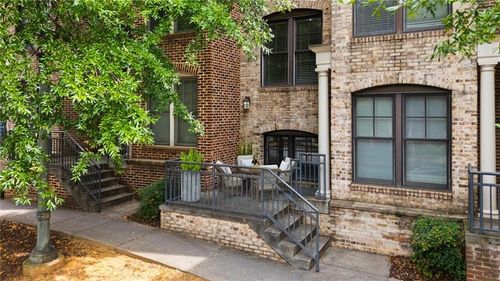 702 Cosmopolitan Dr Ne, Atlanta, GA, 30324-3615 | Card Image