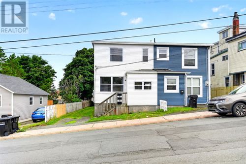 12 Malta St, St. John's, NL, A1C4S9 | Card Image