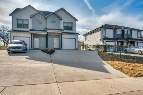 1224 Elva Warren St, Fort Worth, TX, 76115-1611 | Card Image