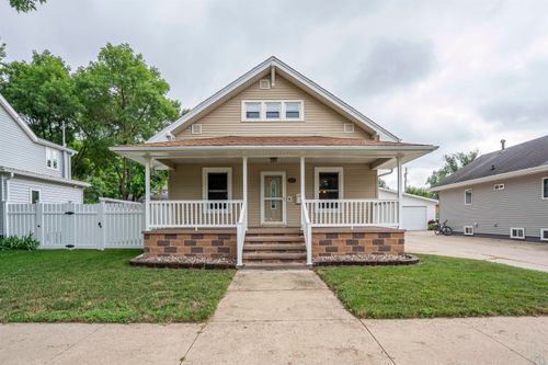414 2nd Ave Nw, Le Mars, IA, 51031-3238 | Card Image