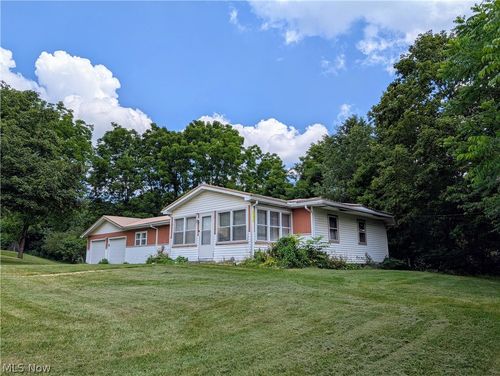 45804 Yeager Dr, East Liverpool, OH, 43920-9784 | Card Image