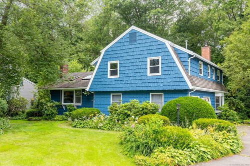 30 Holly Cir, Windsor, CT, 06095-1851 | Card Image