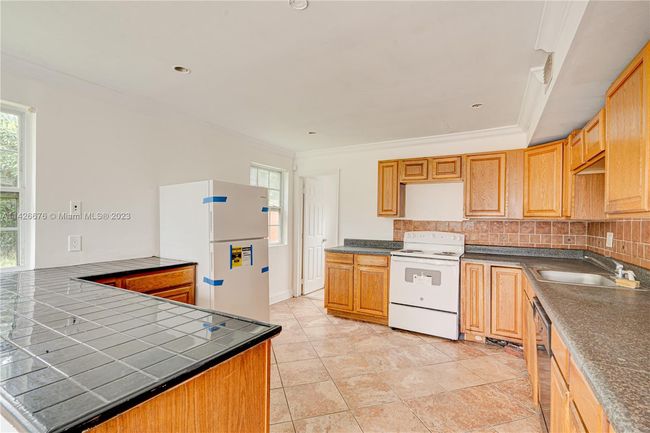 0 - 272 Ne 42nd St, House other with 3 bedrooms, 2 bathrooms and null parking in Deerfield Beach FL | Image 24