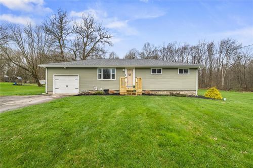 13 Raymond Dr, West Middlesex, PA, 16159-2541 | Card Image