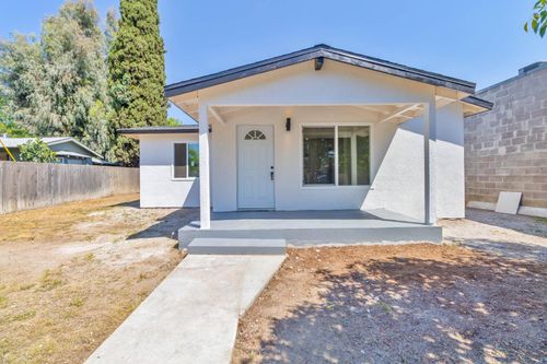 227 E Pine Ave, Fresno, CA, 93728-1632 | Card Image