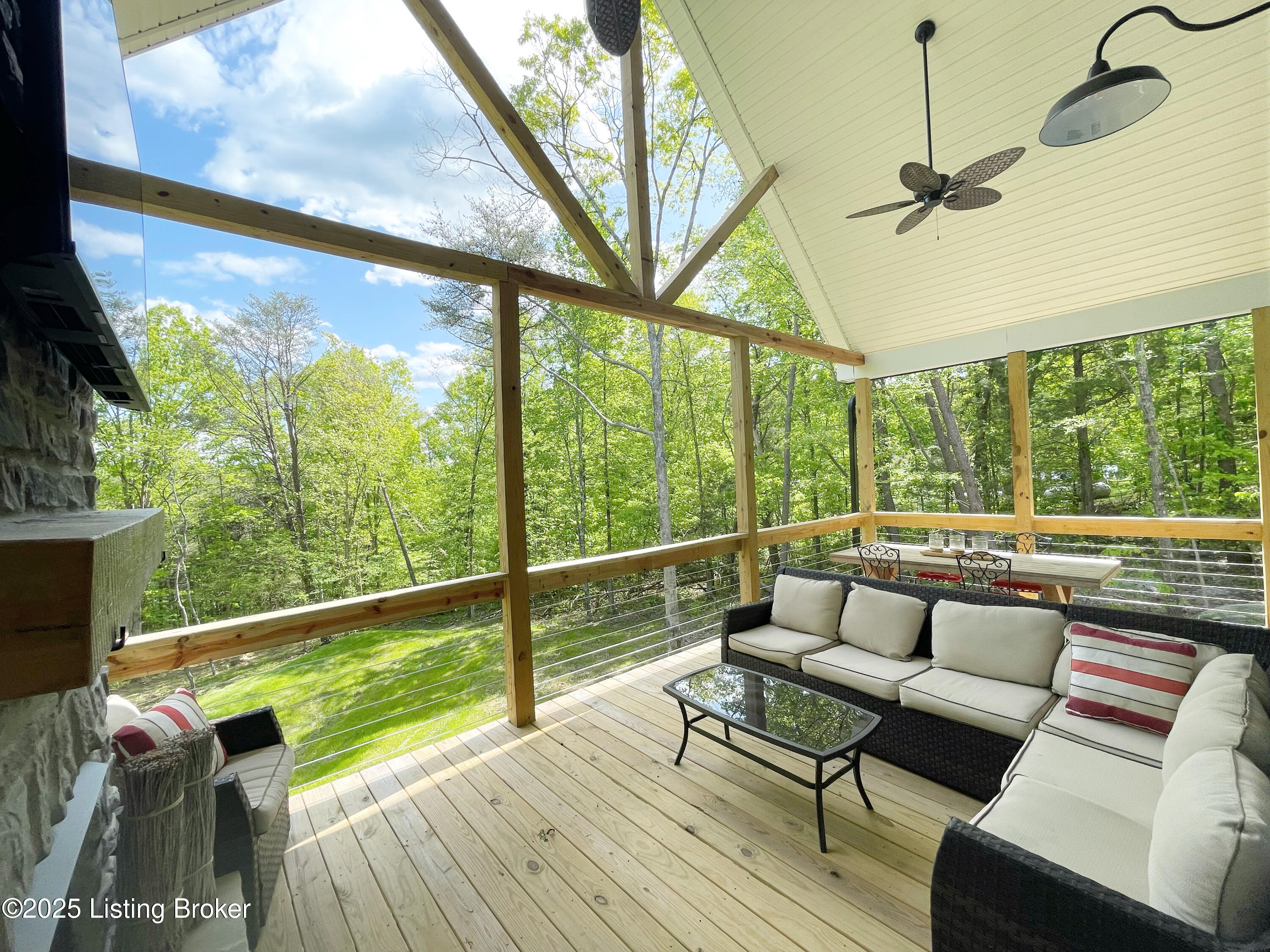 Residential Lease in Clarkson 5