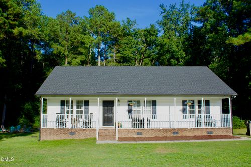 129 Serenity Dr, Smithfield, NC, 27577-9517 | Card Image