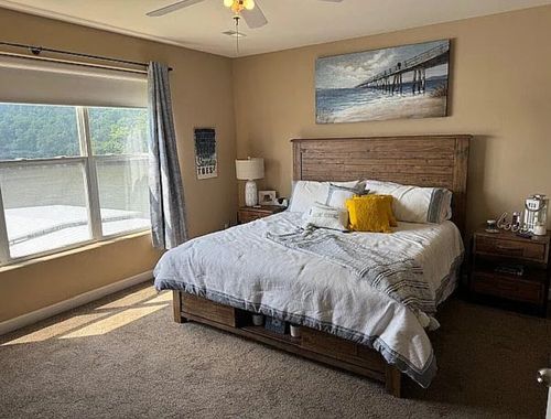 unit-2h-186 Sunset Palms Dr, CAMDENTON, MO, 65020-7093 | Card Image