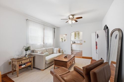 apt-3-5 Brewer St, Cambridge, MA, 02138-5772 | Card Image