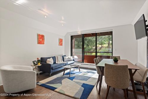 1326-1326 Vine St, Aspen, CO, 81611-3277 | Card Image
