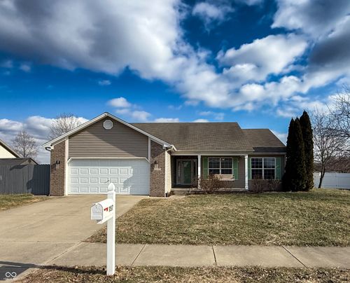 1157 Whipporwill Dr, Seymour, IN, 47274-8523 | Card Image