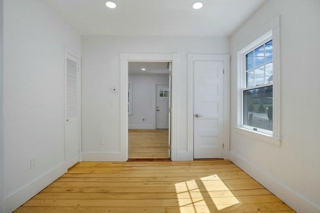 39 Onset Ave, House other with 3 bedrooms, 2 bathrooms and 4 parking in Buzzards Bay MA | Image 10