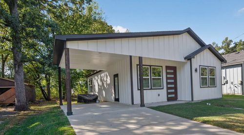 185 Barcelona St, Mabank, TX, 75156-9165 | Card Image