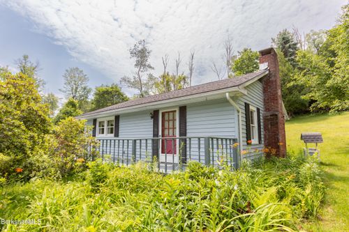 488 East St, Dalton, MA, 01226 | Card Image