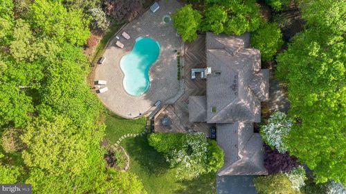 12 Country Club Ln, Marlboro, NJ, 07746-1447 | Card Image