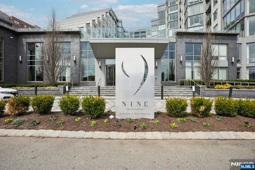 9 Ave At Port Imperial, West New York, NJ, 07093-7100 | Card Image