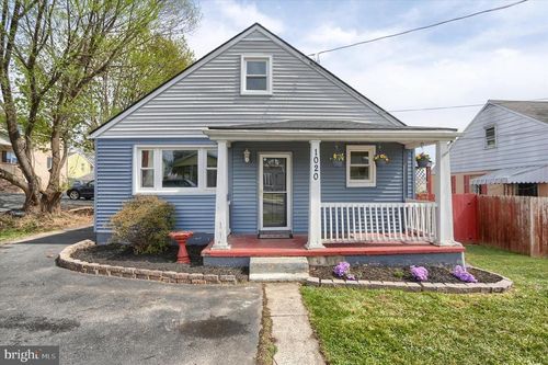 1020 Chambers St, BRESSLER, PA, 17113-1603 | Card Image