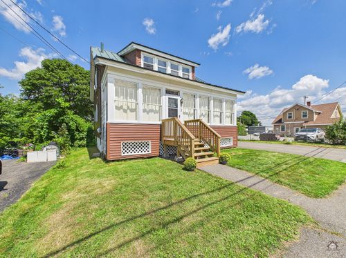1 Columbia Rd, Waterville, ME, 04901-5623 | Card Image
