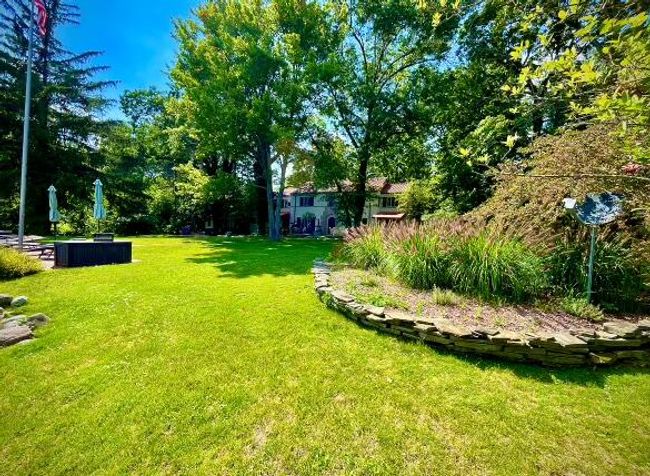 15691 S M 43 Hwy, House other with 8 bedrooms, 9 bathrooms and null parking in Hickory Corners MI | Image 60