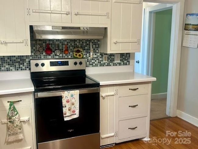 UNIT-4 - 1014 Wright Street Sw, Condo with 2 bedrooms, 1 bathrooms and null parking in Lenoir NC | Image 6