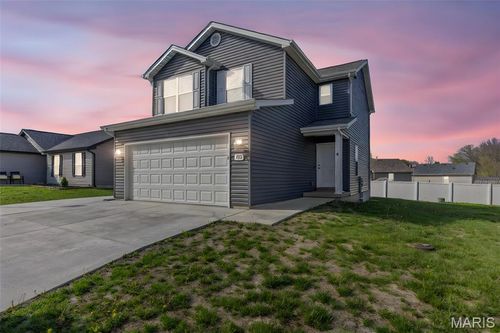 173 Equestrian Dr, Winfield, MO, 63389-2058 | Card Image