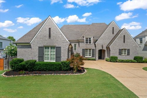 590 Justana Dr, Collierville, TN, 38017-4999 | Card Image