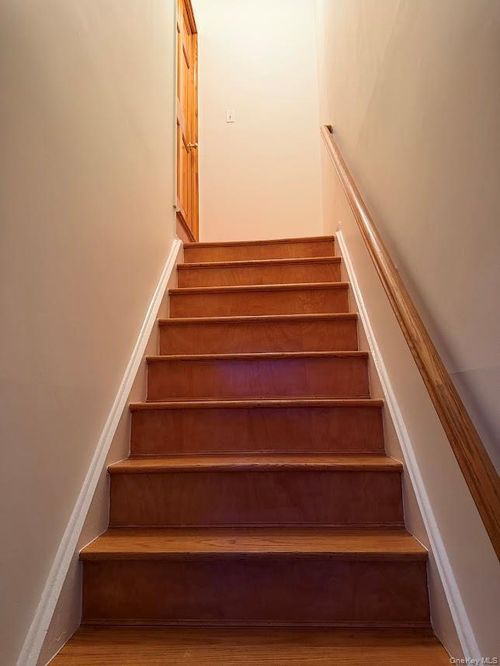 1a-14728 22nd Avenue, New York, NY, 11357 | Card Image