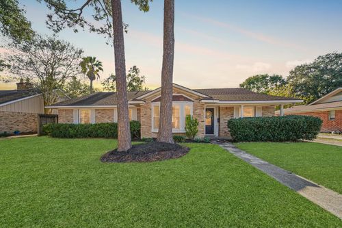 5919 Lattimer Dr, Houston, TX, 77035-4159 | Card Image