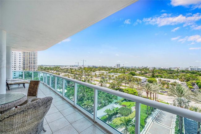 8B - 10101 Collins Ave, Condo with 2 bedrooms, 3 bathrooms and null parking in Bal Harbour FL | Image 27