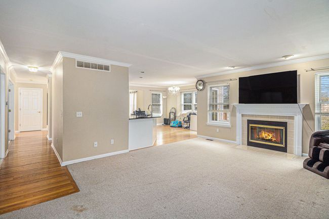 2091 Palmer Dr, House other with 4 bedrooms, 3 bathrooms and null parking in Wixom MI | Image 10