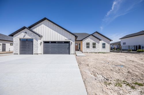 1565 Clear Creek Loop, Twin Falls, ID, 83301-8322 | Card Image