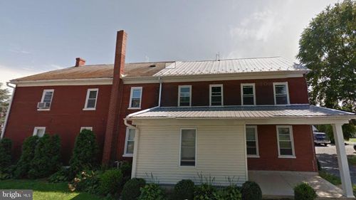 402 Linden Grove Rd, NEW HOLLAND, PA, 17557-8904 | Card Image