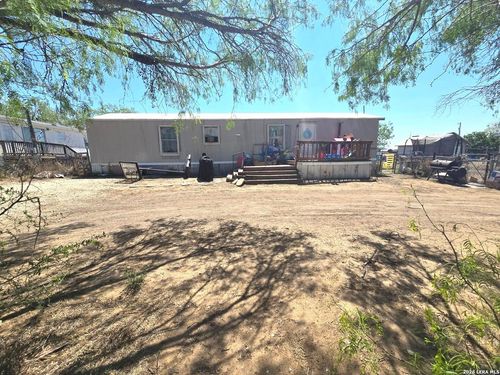 408 Hickory St, Jourdanton, TX, 78026-3924 | Card Image