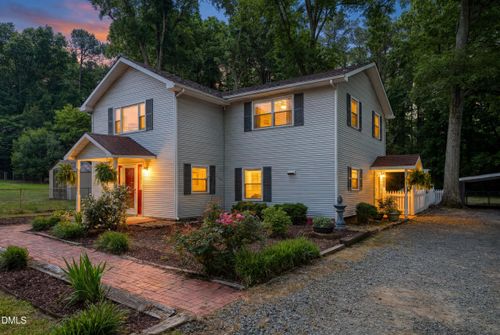 2503 Carver St, Durham, NC, 27705-2718 | Card Image