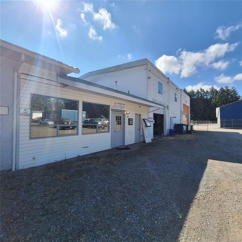 a-and-b-1824 Alberni Hwy, Coombs, BC, V0R1M0 | Card Image