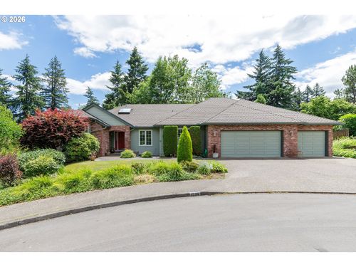 1326 Stonehaven Dr, WestLinn, OR, 97068 | Card Image