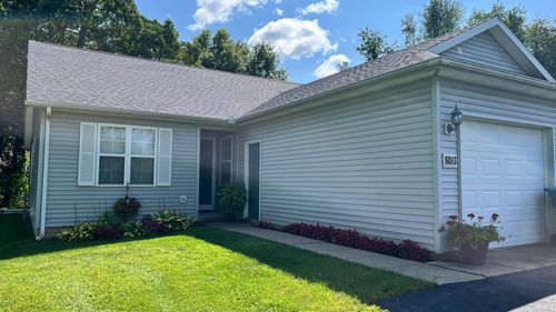 6083 Fairgrove Street, Oshtemo Charter Township, MI, 49009 | Card Image