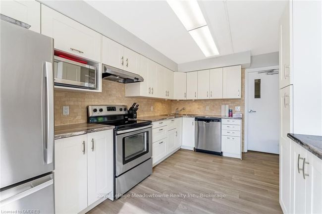 1009 - 5280 Lakeshore Rd, Condo with 2 bedrooms, 2 bathrooms and null parking in Burlington ON | Image 26