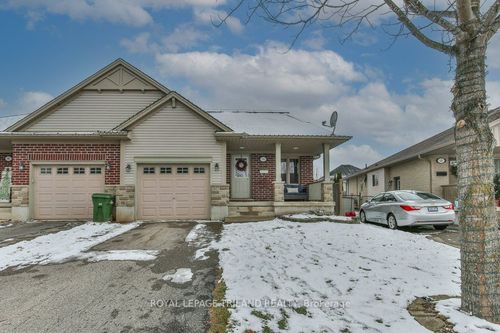 14 Alderwood Crt, Saint Thomas, ON, N5P0B2 | Card Image