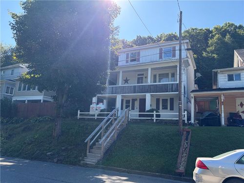 421 E Railroad St, Nesquehoning, PA, 18240-1716 | Card Image