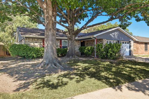 6549 Old Mill Cir, Watauga, TX, 76148-3664 | Card Image