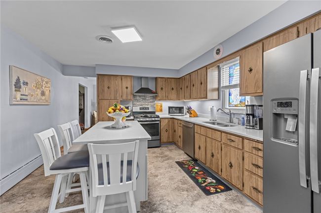 1725 Vance Ave, House other with 4 bedrooms, 3 bathrooms and 2 parking in Coraopolis PA | Image 11