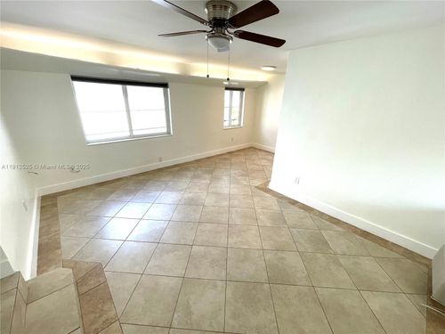 apt-11-125 Edgewater Dr, Coral Gables, FL, 33133-6901 | Card Image
