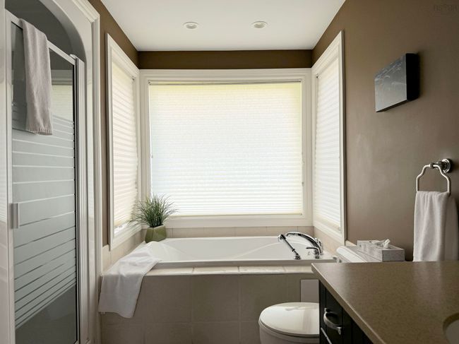 7 Bell Bay Way, Condo with 3 bedrooms, 3 bathrooms and null parking in Baddeck NS | Image 35