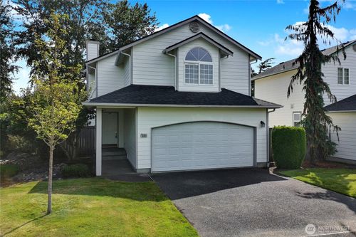 10901 36th Avenue Ct E, Tacoma, WA, 98446-3548 | Card Image