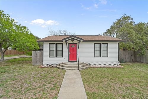 145 Rife St, Aransas Pass, TX, 78336-2505 | Card Image
