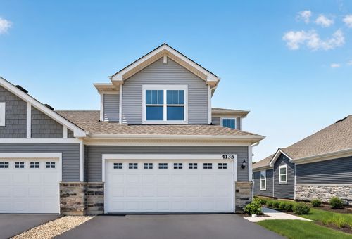 4135 Meadowridge Rd, Woodstock, IL, 60098-3695 | Card Image