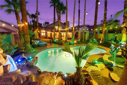 2710 Knightsbridge Road, Henderson, NV, 89074 | Card Image