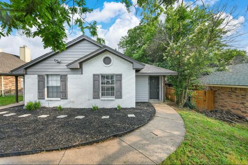 4919 Geddes Ave, Fort Worth, TX, 76107-6163 | Card Image