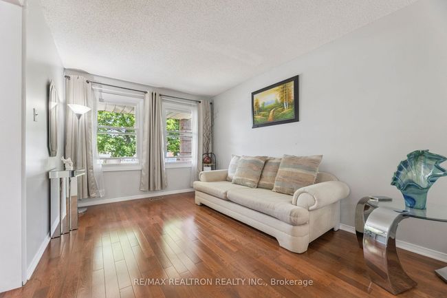 6 Gardiner Dr, House other with 6 bedrooms, 4 bathrooms and 2 parking in Ajax ON | Image 6